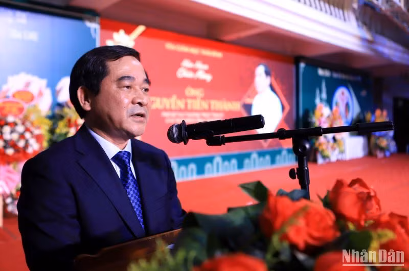 Phó Bí thư Thường trực Tỉnh ủy Thái Bình Nguyễn Tiến Thành khẳng định: Cộng đoàn Thiên chúa tại Giáo phận Thái Bình là một thành viên không thể thiếu trong quá trình phát triển của địa phương. Phó Bí thư Thường trực Tỉnh ủy Thái Bình Nguyễn Tiến Thành khẳng định: Cộng đoàn Thiên chúa tại Giáo phận Thái Bình là một thành viên không thể thiếu trong quá trình phát triển của địa phương.