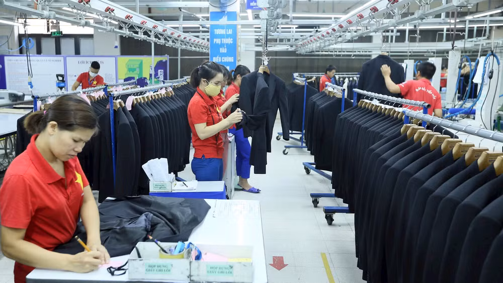 Năm 2024, với kim ngạch xuất khẩu dệt may là 44 tỷ USD, Việt Nam chiếm khoảng 7% quy mô giao dịch thương mại hàng dệt may thế giới.
