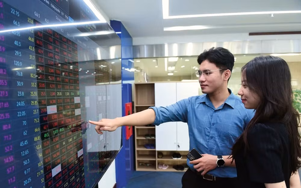 Các tổ chức, cá nhân tại Việt Nam sẽ có địa chỉ hợp pháp để giao dịch, đầu tư, mua bán tiền số thông qua các sàn thí điểm do doanh nghiệp được cấp phép tổ chức.