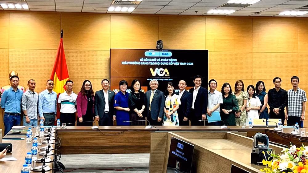 Hội đồng giám khảo của Giải thưởng Sáng tạo nội dung số Việt Nam 2023 quy tụ các chuyên gia uy tín, đa ngành