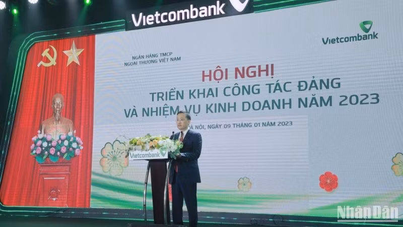 Chủ tịch HĐQT Vietcombank Phạm Quang Dũng phát biểu tại Hội nghị.