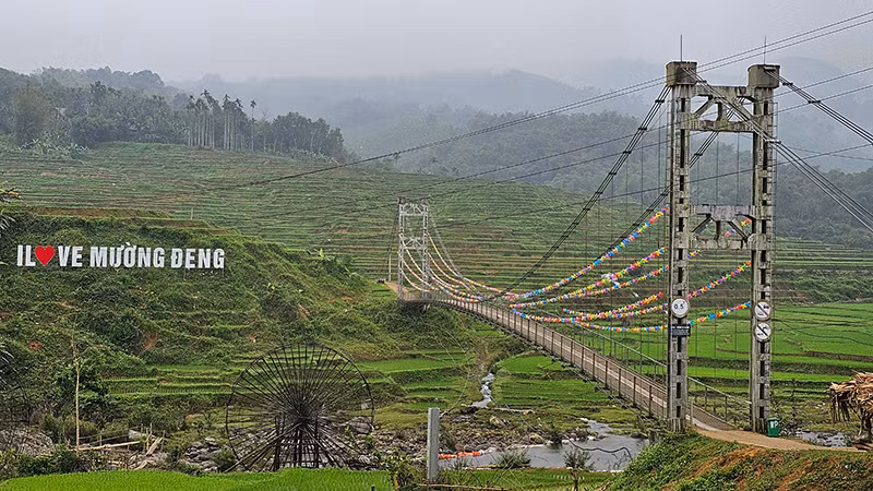 Hệ sinh thái ruộng bậc thang ở xã Yên Thắng huyện Lang Chánh được chỉnh trang, tạo điểm đến thu hút khách du lịch. Hệ sinh thái ruộng bậc thang ở xã Yên Thắng huyện Lang Chánh được chỉnh trang, tạo điểm đến thu hút khách du lịch.
