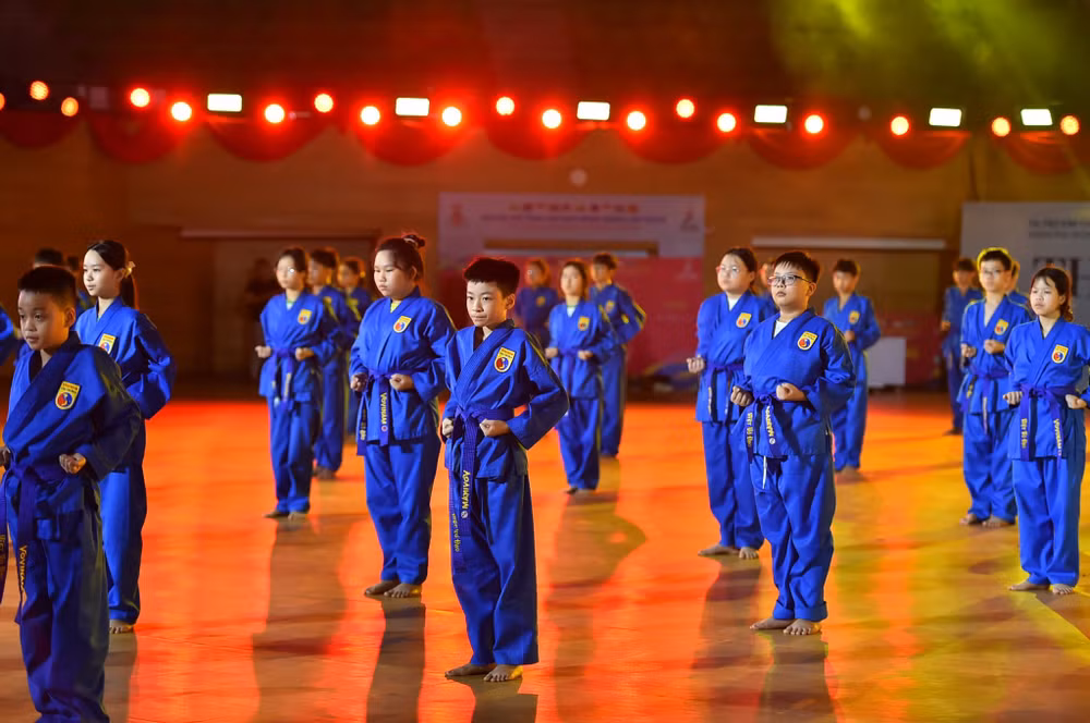 ASG lần thứ 13 là cơ hội để các thầy cô giáo, các em vận động viên học sinh được giao lưu, học hỏi, nâng cao trình độ tổ chức và thành tích chuyên môn trong thể thao học đường.