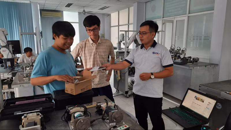 Thành phố Hồ Chí Minh đặt hàng các trường đại học đào tạo nguồn nhân lực chất lượng cao. Thành phố Hồ Chí Minh đặt hàng các trường đại học đào tạo nguồn nhân lực chất lượng cao.