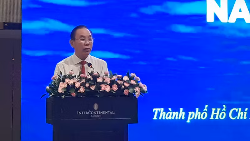 Đại diện lãnh đạo Bộ Nông nghiệp và Phát triển nông thôn phát biểu tại Hội nghị.