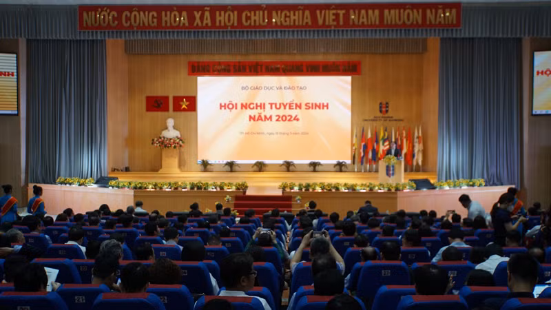 Quang cảnh hội nghị.