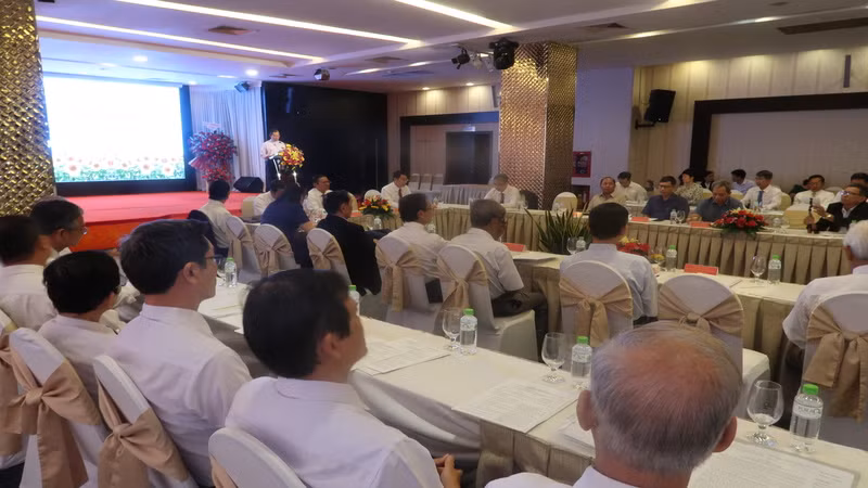 Quang cảnh hội nghị .(Ảnh: PHONG NGUYÊN) 