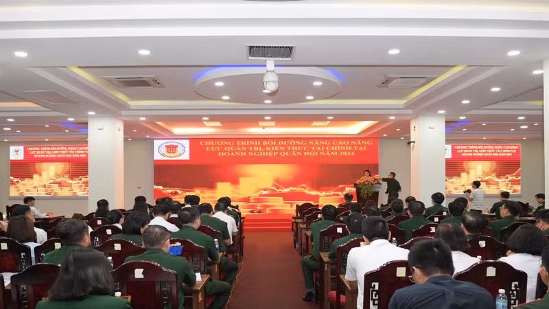 Quang cảnh hội nghị. (Ảnh: LÊ NGUYỆT)