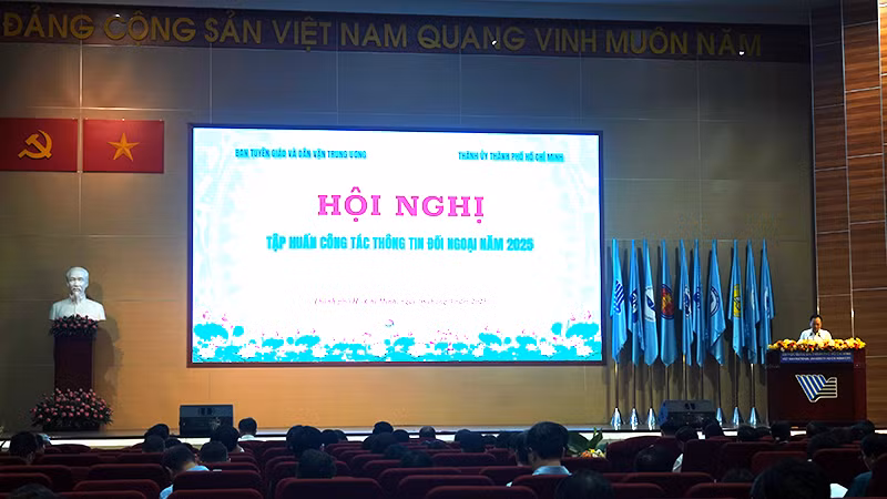 Quang cảnh hội nghị.