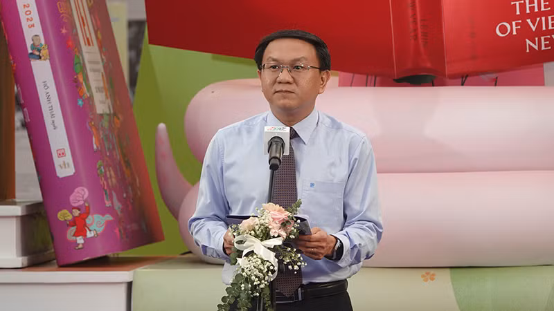 Giám đốc Sở Thông tin và Truyền thông Thành phố Hồ Chí Minh Lâm Đình Thắng phát biểu khai mạc lễ hội.