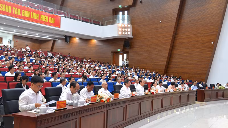 Quang cảnh hội nghị.