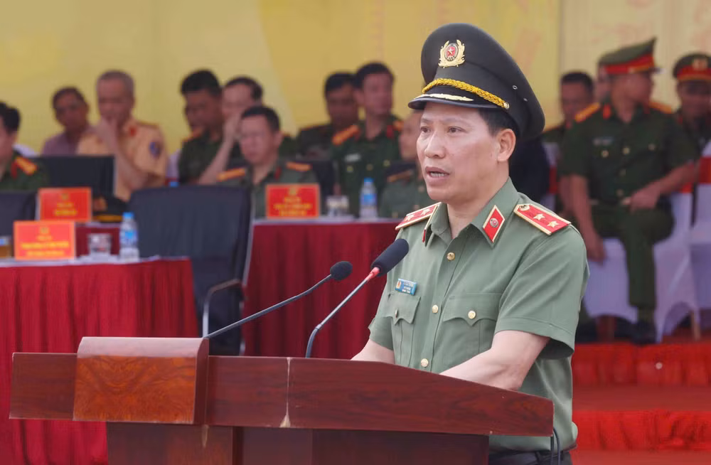 Trung tướng Lê Văn Tuyến, Thứ trưởng Công an, phát biểu tại Lễ khai mạc. (Nguồn: Công an Thành phố Hà Nội)