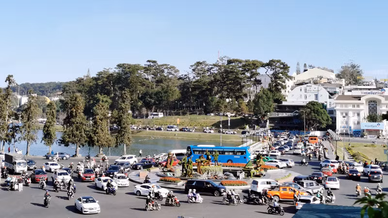 Khu vực trung tâm thành phố ngàn hoa dịp Tết Nguyên đán Giáp Thìn 2024.
