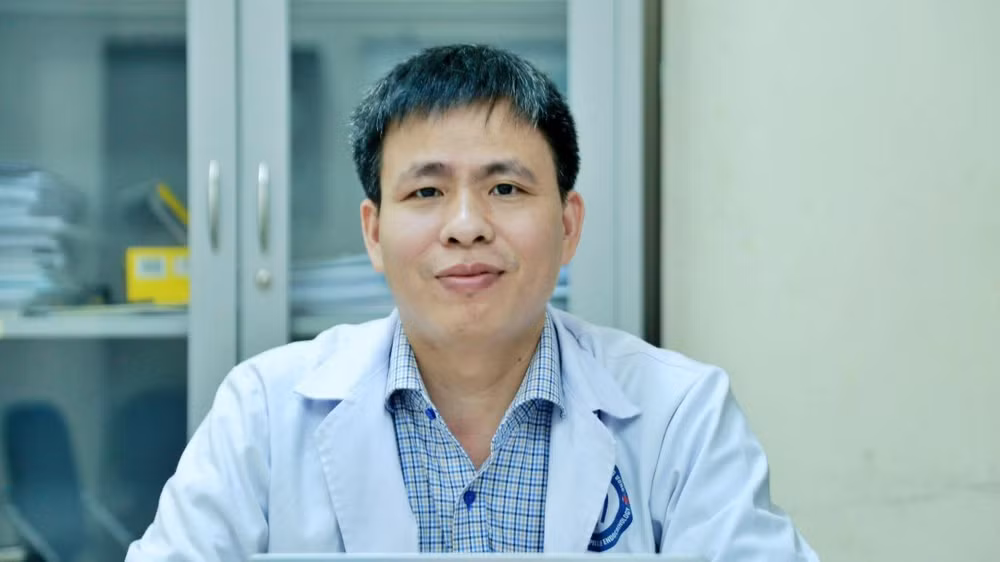 Tiến sĩ, Bác sĩ Nguyễn Trọng Hưng - Trưởng khoa Khám và Tư vấn dinh dưỡng người lớn, Viện Dinh dưỡng Quốc gia.