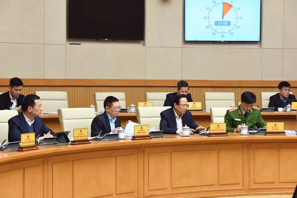 Các đại biểu tham dự phiên họp. Các đại biểu tham dự phiên họp.