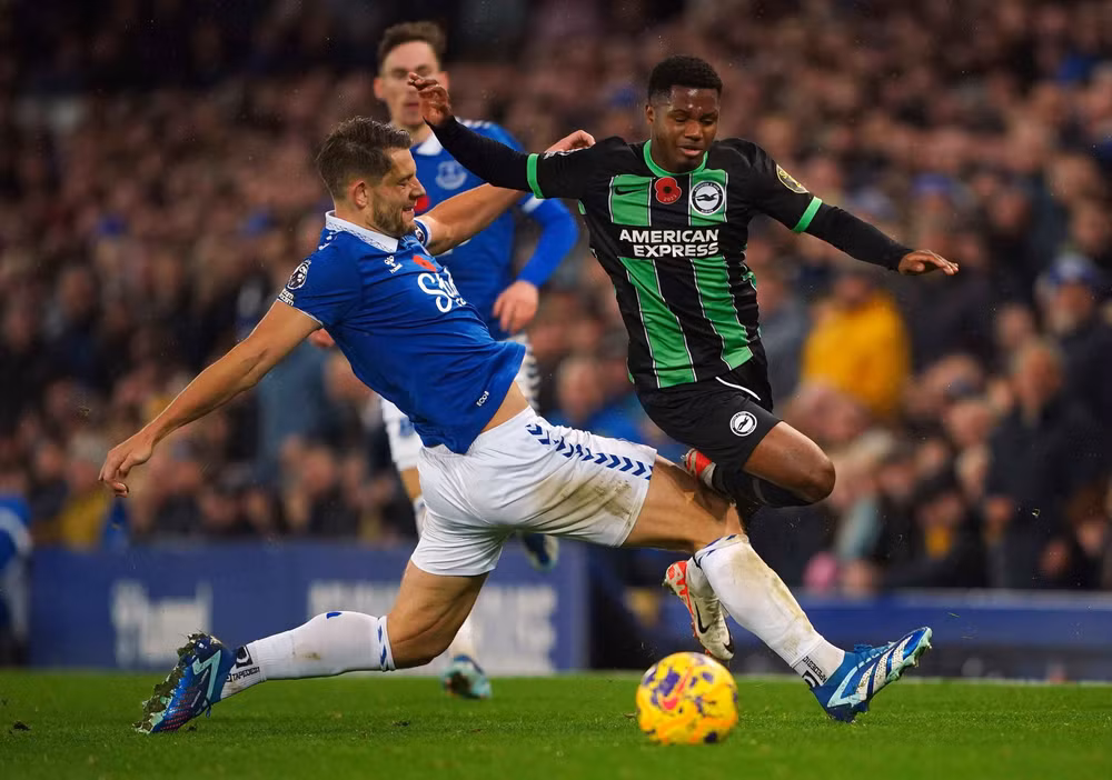 Everton là một trong những đội để thủng lưới ít nhất ở Premier League 2023-2024. (Ảnh: Newsday) Everton là một trong những đội để thủng lưới ít nhất ở Premier League 2023-2024. (Ảnh: Newsday)