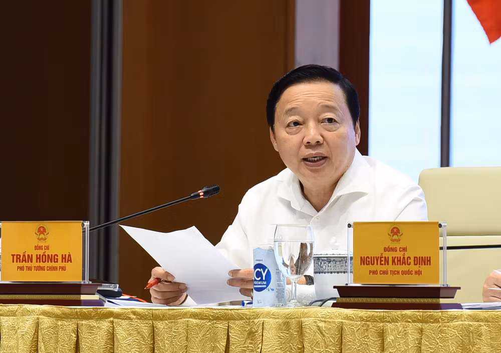 Phó Thủ tướng Trần Hồng Hà phát biểu tại Hội nghị. Phó Thủ tướng Trần Hồng Hà phát biểu tại Hội nghị.