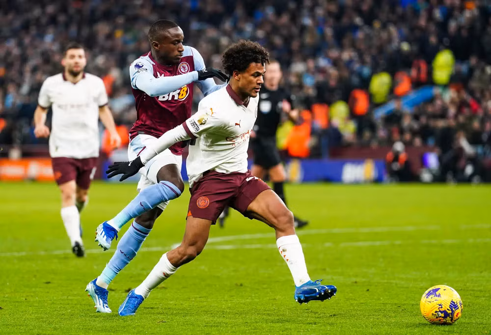 Oscar Bobb được Huấn luyện viên Pep Guardiola đánh giá cao. (Ảnh: Gettys) Oscar Bobb được Huấn luyện viên Pep Guardiola đánh giá cao. (Ảnh: Gettys)