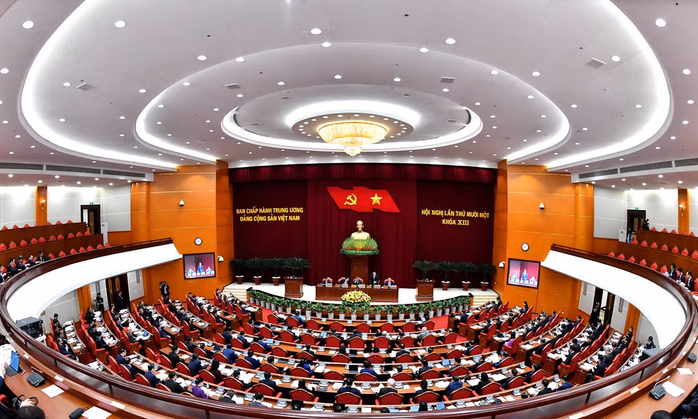 Thông cáo báo chí về ngày làm việc thứ hai Hội nghị Ban Chấp hành Trung ương Đảng lần thứ 11 khóa XIII