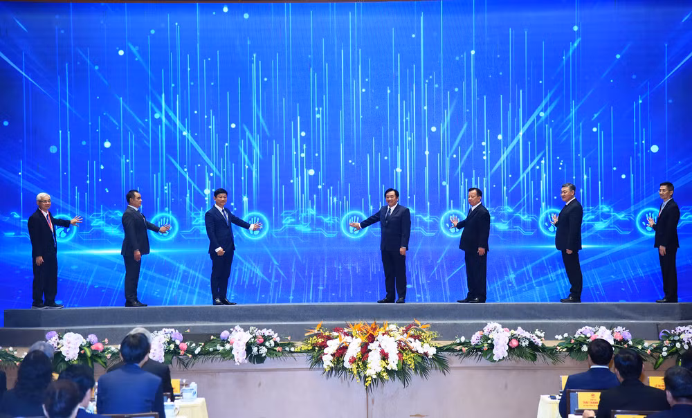 Cũng tại sự kiện, các bên đã công bố việc thành lập Trung tâm Đổi mới Sáng tạo Việt Nam-Singapore tại tỉnh Bình Dương dưới sự hợp tác giữa đối tác Việt Nam (gồm Tổng công ty Becamex IDC, VSIP, Trường đại học quốc tế Miền Đông) và đối tác Singapore (Sembcorp, Trường Bách khoa Singapore, Liên minh chuyển đổi công nghiệp 4.0).