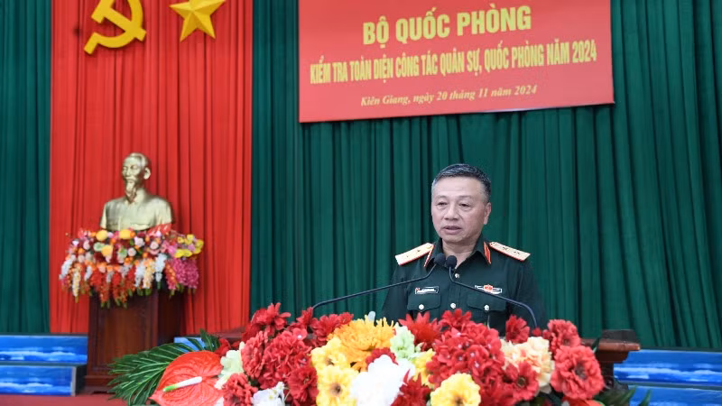 Trung tướng Lê Quang Minh: Không để bị động, bất ngờ trong mọi tình huống.