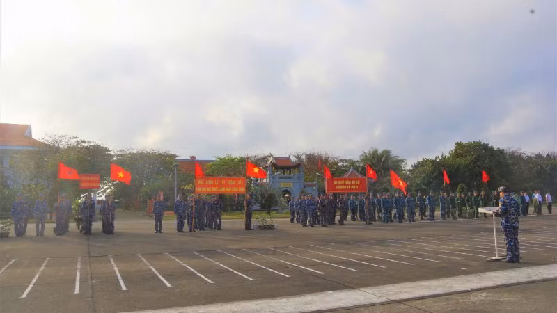 Lễ phát động Tết trồng cây trên đảo Trường Sa.