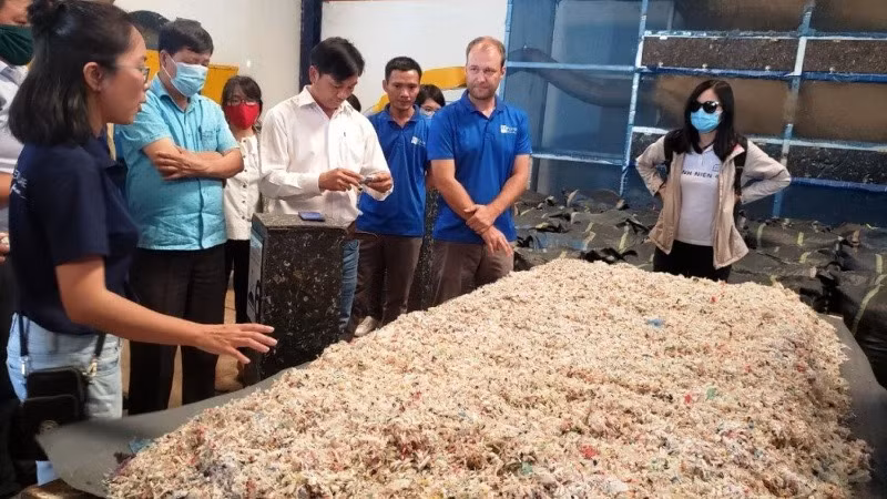 Chất thải nhựa có thể trở thành tài nguyên nếu có giải pháp công nghệ hiệu quả Chất thải nhựa có thể trở thành tài nguyên nếu có giải pháp công nghệ hiệu quả