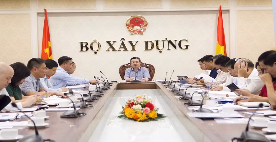 Bộ trưởng Xây dựng Nguyễn Thanh Nghị phát biểu kết luận hội nghị