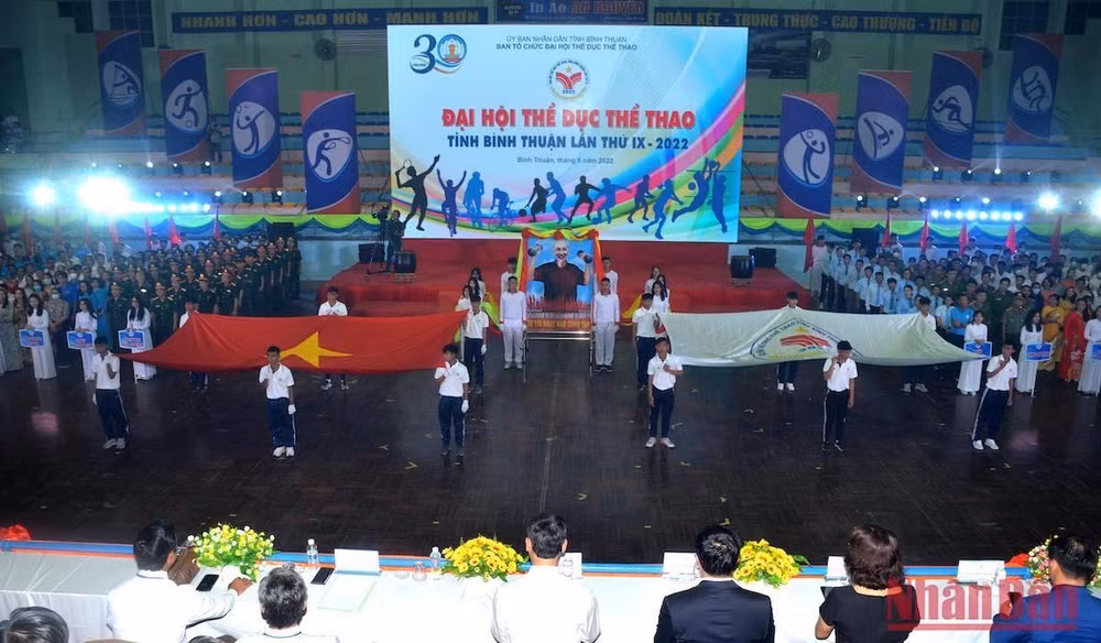 Quang cảnh Lễ khai mạc.