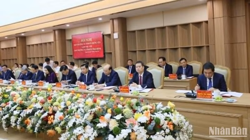 Các đại biểu dự Hội nghị.