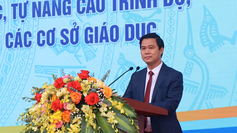 Phó Chủ tịch Ủy ban nhân dân tỉnh Bắc Ninh Lê Xuân Lợi phát biểu.