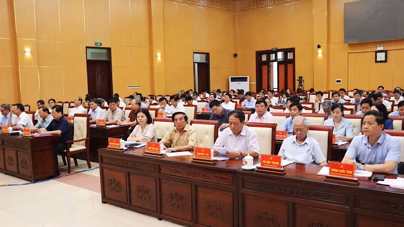 Các đại biểu tại điểm cầu Trung tâm Văn hóa Kinh Bắc.