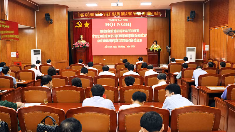 Quang cảnh hội nghị. Quang cảnh hội nghị.