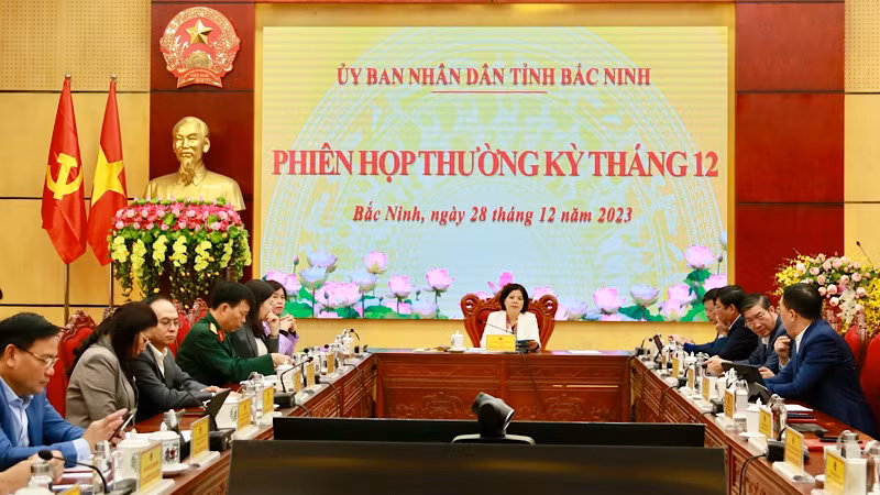 Phiên họp thường kỳ tháng 12 của Ủy ban nhân dân tỉnh Bắc Ninh. 