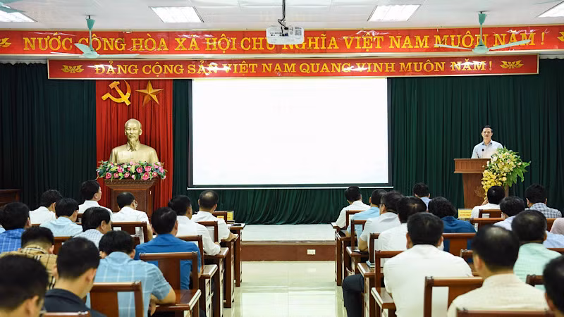 Quang cảnh hội nghị. Quang cảnh hội nghị.