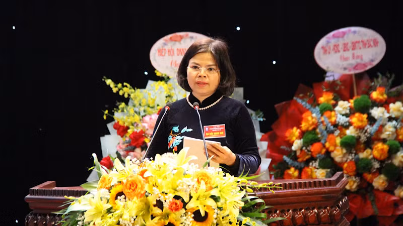 Chủ tịch Ủy ban nhân dân tỉnh Bắc Ninh phát biểu tại Đại hội. Chủ tịch Ủy ban nhân dân tỉnh Bắc Ninh phát biểu tại Đại hội.