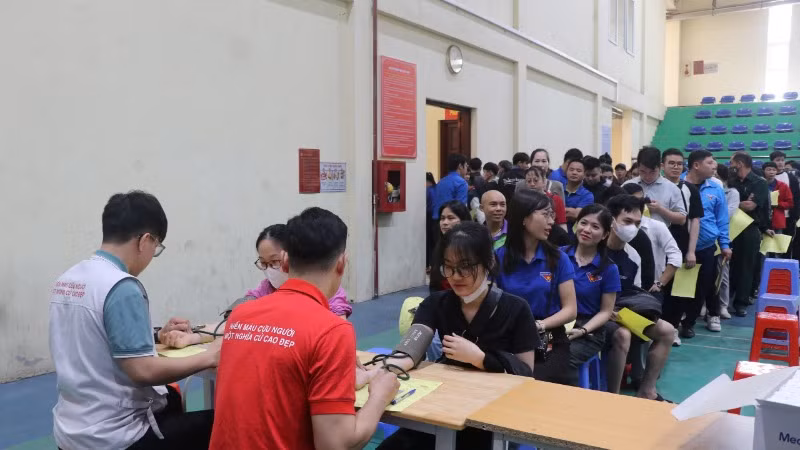 Gần 1.600 đoàn viên, thanh niên đăng ký tham gia hiến máu tình nguyện.