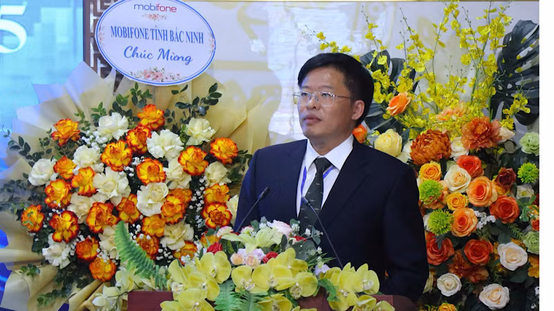 Giám đốc Sở Thông tin và Truyền thông tỉnh Bắc Ninh Nguyễn Trung Hiền phát biểu. Giám đốc Sở Thông tin và Truyền thông tỉnh Bắc Ninh Nguyễn Trung Hiền phát biểu.