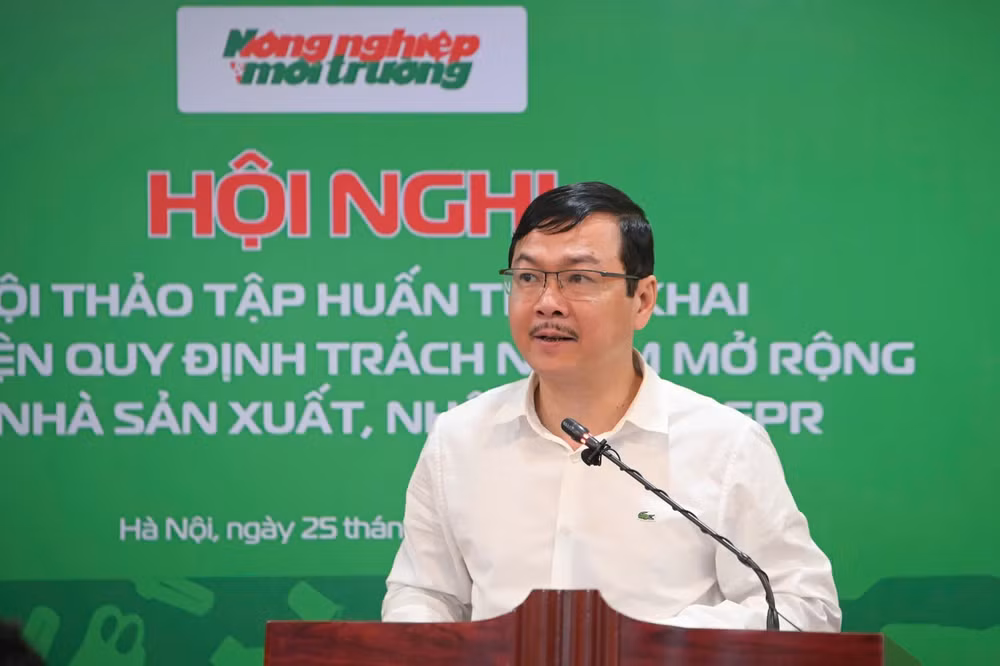 Tổng Biên tập Báo Nông nghiệp và Môi trường Nguyễn Ngọc Thạch cho biết, EPR là một chính sách quan trọng, được nhiều quốc gia trên thế giới áp dụng trong quản lý rác thải. Tổng Biên tập Báo Nông nghiệp và Môi trường Nguyễn Ngọc Thạch cho biết, EPR là một chính sách quan trọng, được nhiều quốc gia trên thế giới áp dụng trong quản lý rác thải.