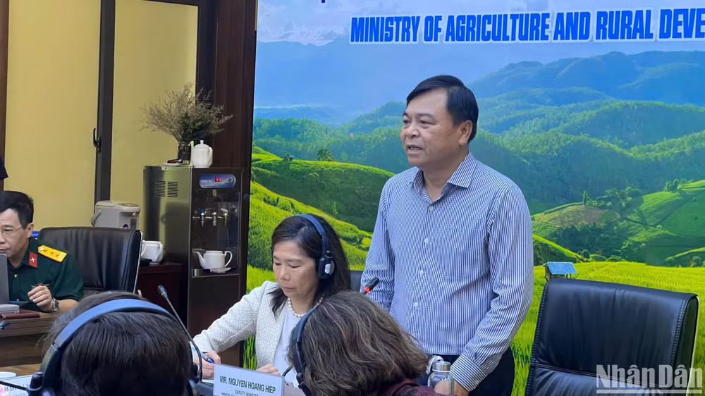 Thứ trưởng Nông nghiệp và Phát triển nông thôn, Nguyễn Hoàng Hiệp chia sẻ về bão số 3 và những thiệt hại nặng nề do bão gây ra.
