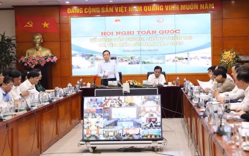 Phó Thủ tướng Chính phủ Trần Lưu Quang phát biểu chỉ đạo tại Hội nghị. Phó Thủ tướng Chính phủ Trần Lưu Quang phát biểu chỉ đạo tại Hội nghị.