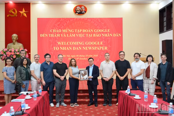 [Ảnh] Đoàn lãnh đạo Tập đoàn Google thăm và làm việc tại Báo Nhân Dân