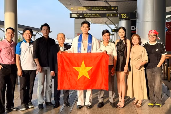Trương Trọng Hiếu lên đường sang Thái Lan tham gia Mister Global 2026. (Ảnh: Nhân vật cung cấp)
