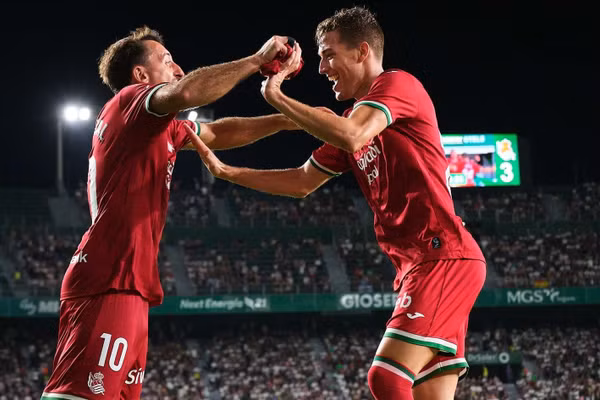 Real Sociedad giành chiến thắng nghẹt thở trước Elche. (Ảnh: Real Sociedad)