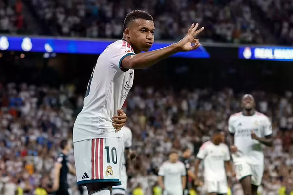 Mbappe cùng các đồng đội sẽ tiếp đón Malaga trên sân nhà. (Ảnh: Real Madrid CF)