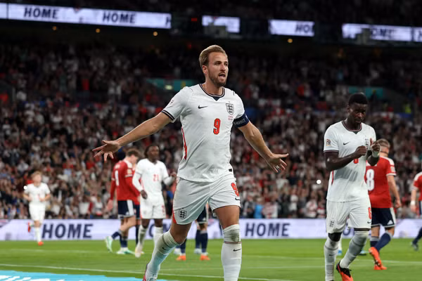 Harry Kane ăn mừng bàn thắng vào lưới tuyển Cộng hòa Séc. (Ảnh: englandfootball)