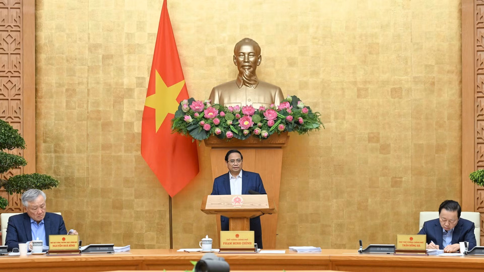 Thủ tướng Phạm Minh Chính chủ trì Phiên họp Chính phủ thường kỳ tháng 11.