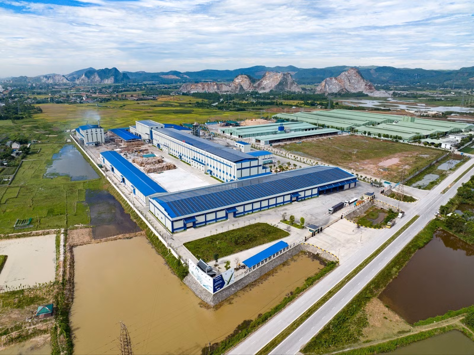 Nhà máy Miza Nghi Sơn tại Thanh Hoá với mức công suất 125.000 tấn/năm.