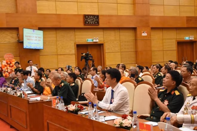Đại hội lần thứ nhất Hội Hỗ trợ gia đình liệt sĩ tỉnh Quảng Ninh.