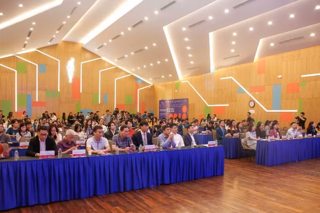 Lễ phát động chiến dịch truyền thông "Không một mình"